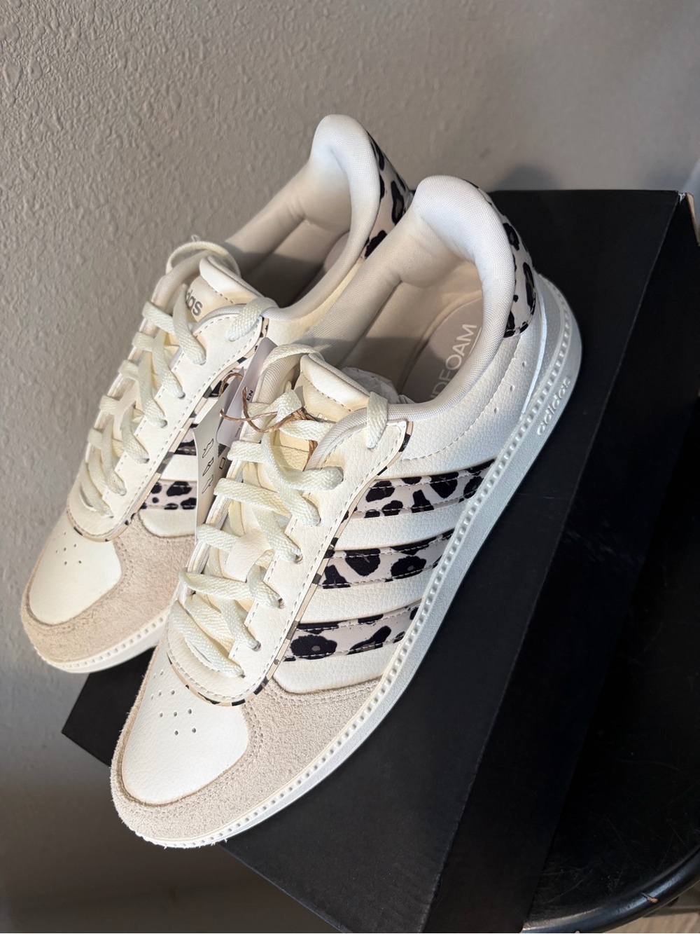 Adidas Women’s Breaknet sleek with cloudfoam